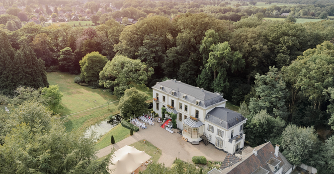 Alles op één locatie: de voordelen van een hotelbruiloft